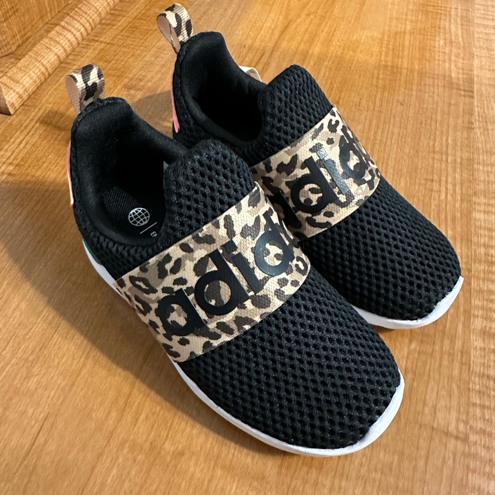 Lite Racer Adapt 4.0 Tiger-Print (Little Kid/Big Kid)